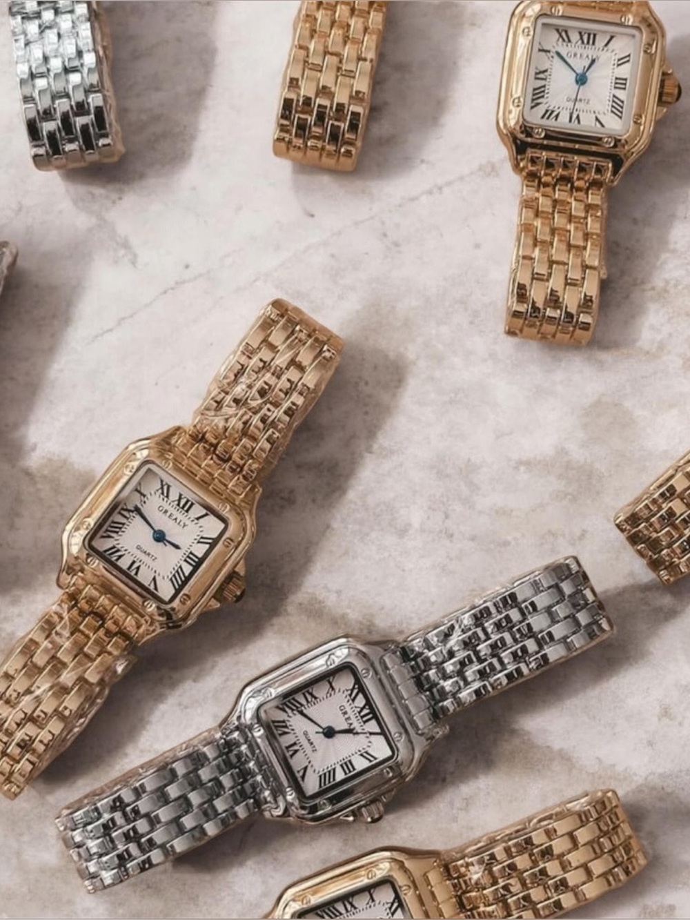 Gold Vintage Luxury Watch
Water Resistant